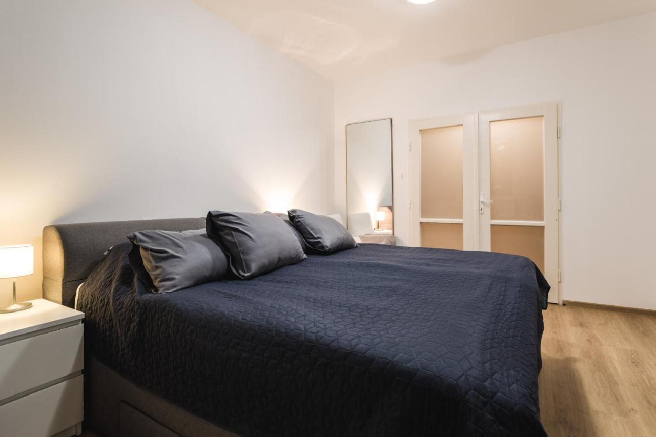 Apartment Flexihome Sk - Zborovska - Garage Parking With Electricity - 2 Bedrooms Kosice