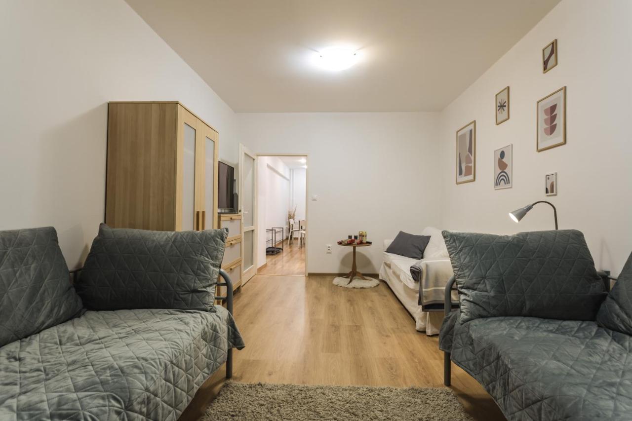 Flexihome Sk - Zborovska - Garage Parking With Electricity - 2 Bedrooms * Kosice
